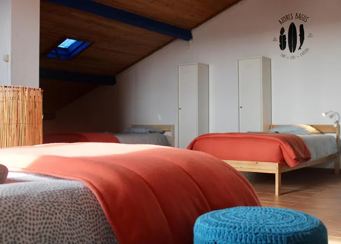 Azores Bagus Surf House *